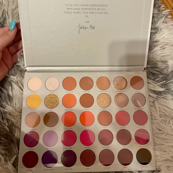 Jaclyn Hill Volume II Palette - Picture 3 of 3
